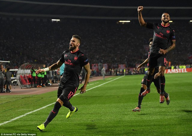 Ngôi sao Arsenal tiết lộ bất ngờ về siêu phẩm ở Europa League