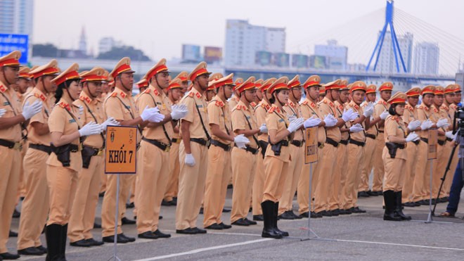 Lực lượng cảnh sát giao thông tham gia bảo vệ, bảo đảm an toàn cho Tuần lễ APEC.