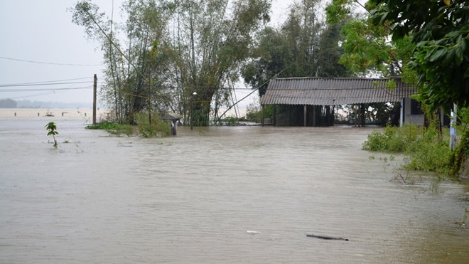 TT-Huế: Lũ lớn tái diễn, hơn 7.000 nhà bị ngập, thêm thiệt hại về người