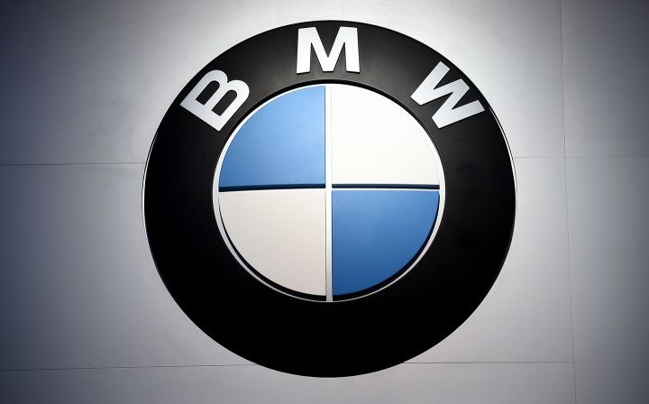 BMW triệu hồi xe tại Anh