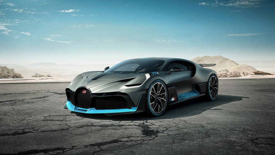 Siêu xe Bugatti Divo hoàn toàn mới giá gần 6 triệu USD.