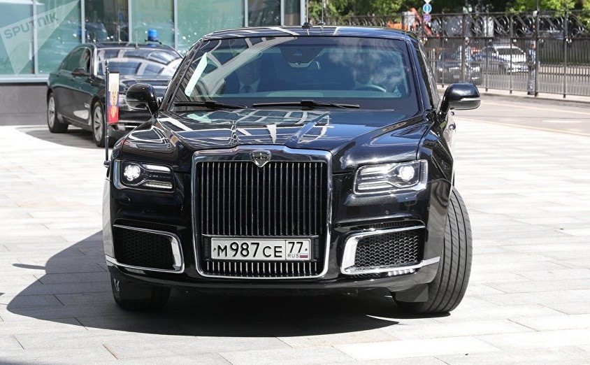 Chiếc xe Aurus của Tổng thống Nga Putin.