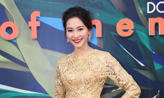 Hoa hậu Thu Thảo kiêu sa lấn át dàn mỹ nhân 