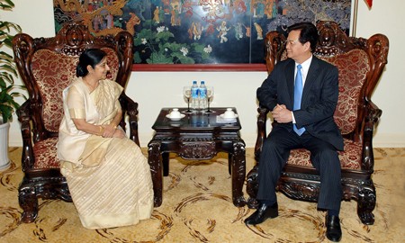 Thủ tướng Nguyễn Tấn Dũng đã tiếp bà Sushma Swaraj, Bộ trưởng Ngoại giao Ấn Độ.