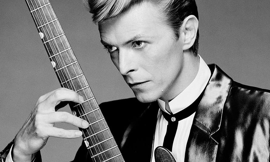 David Bowie thời còn trẻ.