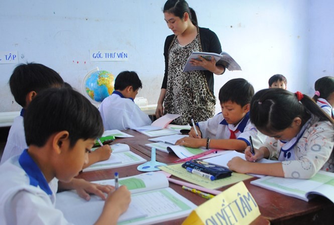 Một tiết học ở Trường Tiểu học Năm Căn, huyện Năm Căn, tỉnh Cà Mau.