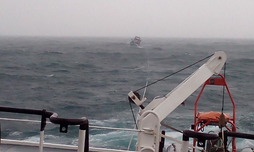 3 ngư dân gặp nạn vì áp thấp nhiệt đới