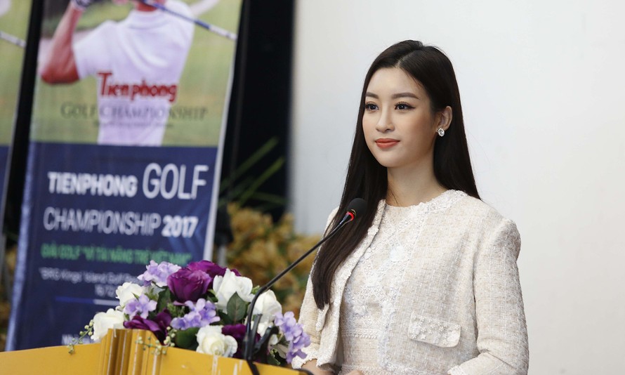 Hoa hậu Mỹ Linh tại buổi họp báo giải Golf Tiền Phong Championship 2017. Ảnh: Như Ý.