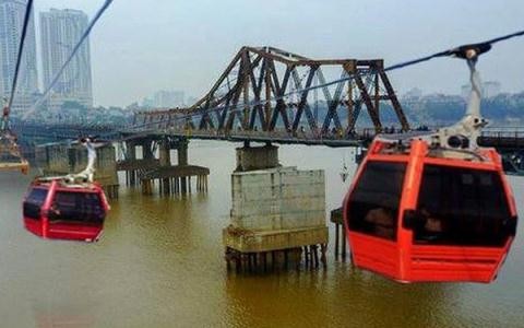 ắp cáp treo vượt sông Hồng lợi hay hại?