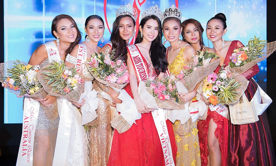 Người đẹp Việt Nam bất ngờ đăng quang Hoa hậu Du lịch Thế giới 2018.