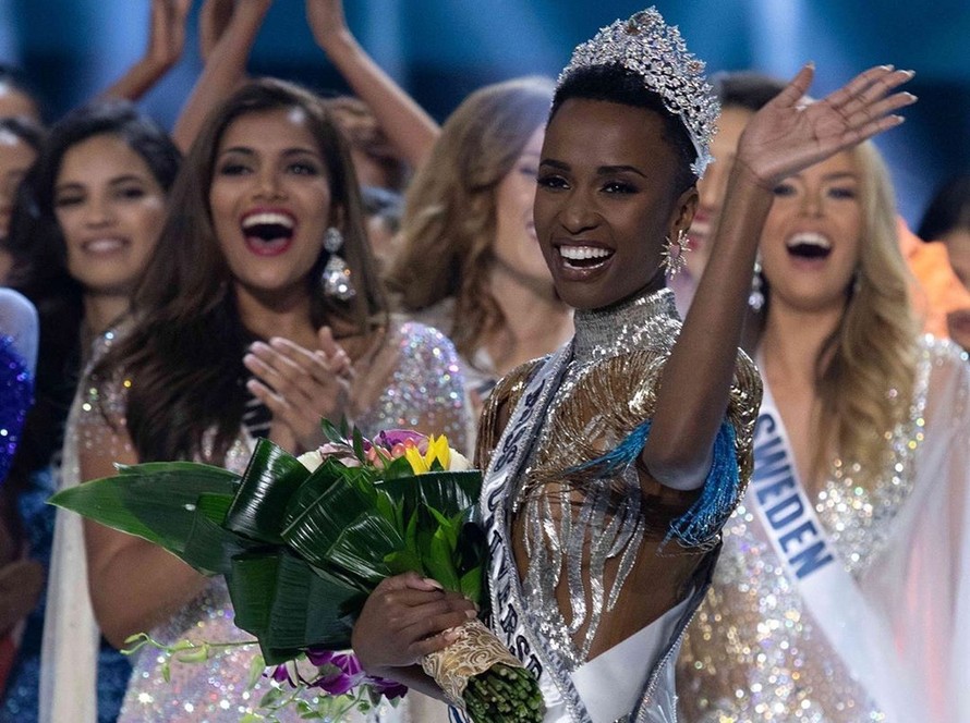 Người đẹp Nam Phi đăng quang Miss Universe 2019, Hoàng Thuỳ trượt Top 10