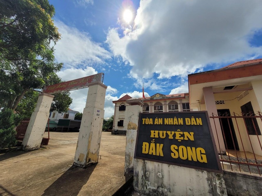 Trụ sở TAND huyện Đắk Song