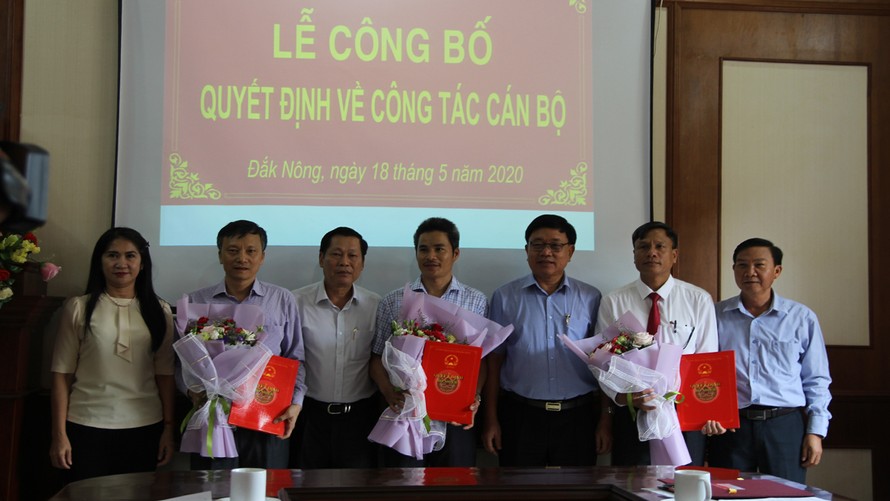 Toàn cảnh buổi lễ công bố công tác cán bộ ở Đắk Nông