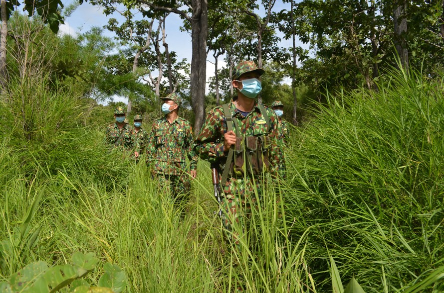 Tuần tra kiểm soát biên giới của bộ đội biên phòng Đắk Lắk