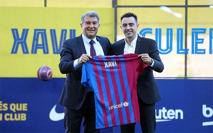Vừa nhậm chức tại Barca, Xavi ngay lập tức đòi gia hạn hợp đồng cầu thủ này