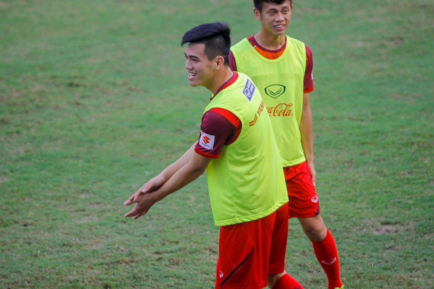 Tiến Linh tập luyện cùng các đồng đội ở U23 Việt Nam