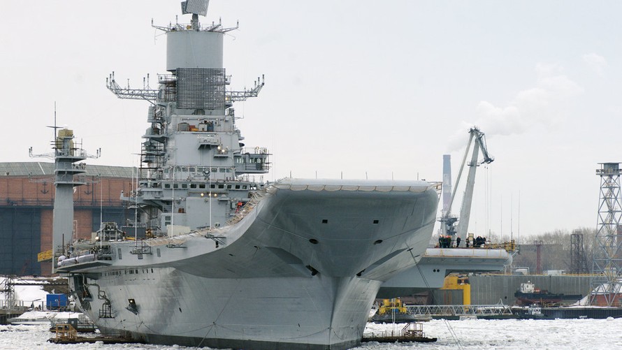 Lộ số lượng chuyên gia Nga hỗ trợ tàu sân bay Vikramaditya