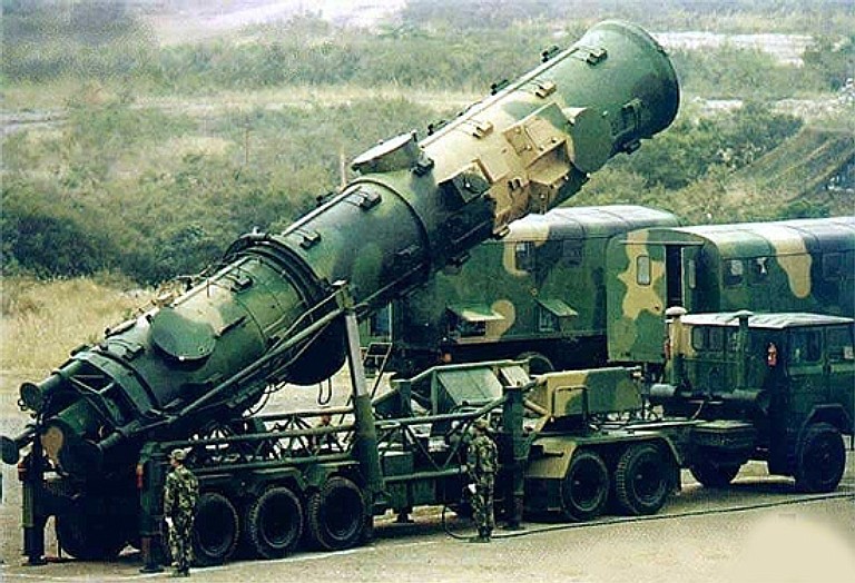 Trung Quốc thử tên lửa DF-21, Mỹ lo ngay ngáy 
