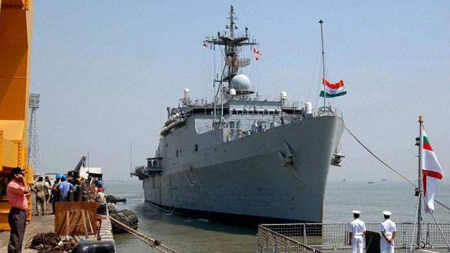 Đen đủi tiếp tục đeo bám hải quân Ấn Độ