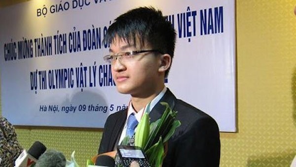 Những bạn trẻ Việt săn học bổng 'khủng'