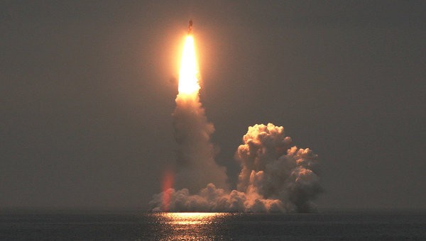 Nga tiếp tục thử tên lửa đạn đạo Bulava từ tàu ngầm