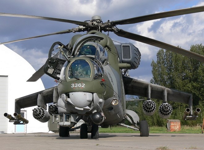 Trực thăng chiến đấu Mi-35 Hind mà Pakistan có ý định mua của Nga. (Nguồn: airliners.net)
