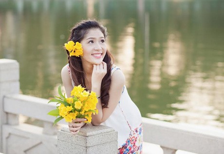 Ngắm nữ sinh 9X là Hoa hậu người Việt bang Georgia 2013