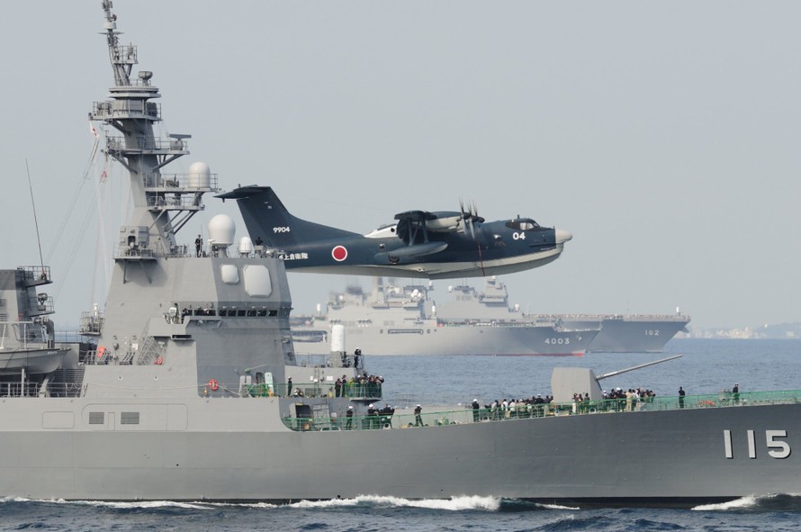 Sức mạnh quân sự của Nhật Bản là một trong những mối quan ngại chung của Trung Quốc và Hàn Quốc