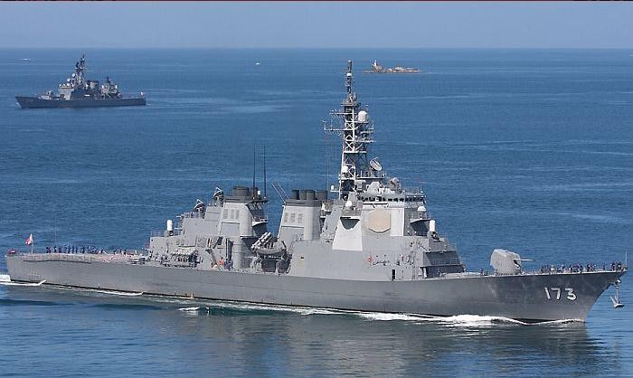 Nhật Bản chi hàng tỷ USD đóng mới hai tàu khu trục
