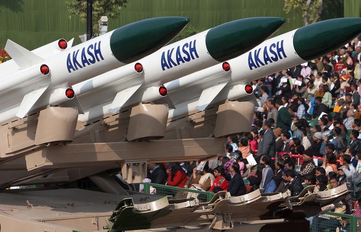 Ấn Độ tiếp tục thử nghiệm siêu tên lửa đất-đối-không Akash