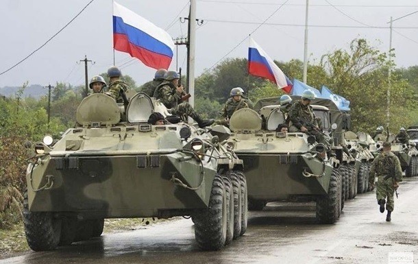 Ukraine tố đoàn xe quân sự Nga vượt biên giới