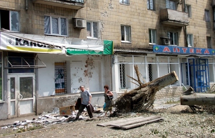 Hơn 2 vạn dân thường Ukraine tháo chạy khỏi miền Đông