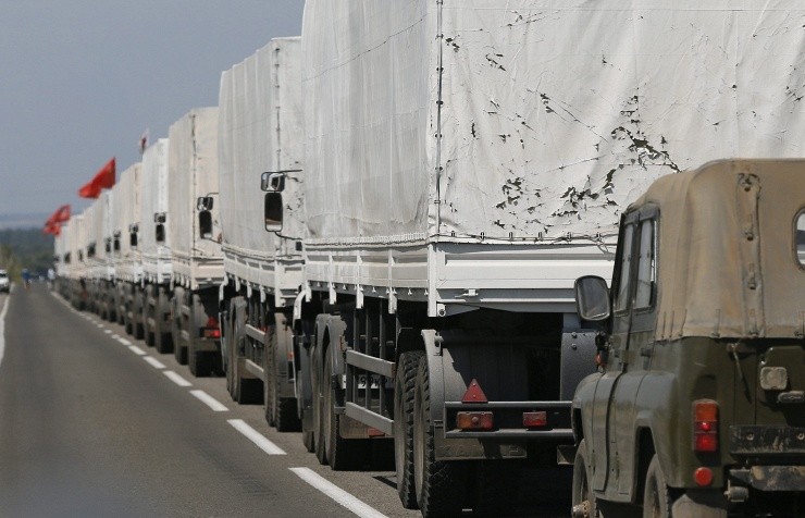 Đoàn xe nhân đạo Nga thứ ba vượt biên giới Ukraine