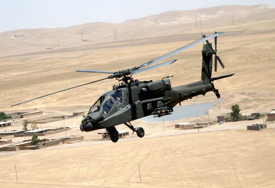IS tiến sát sân bay Baghdad, Mỹ tức tốc điều Apache tham chiến