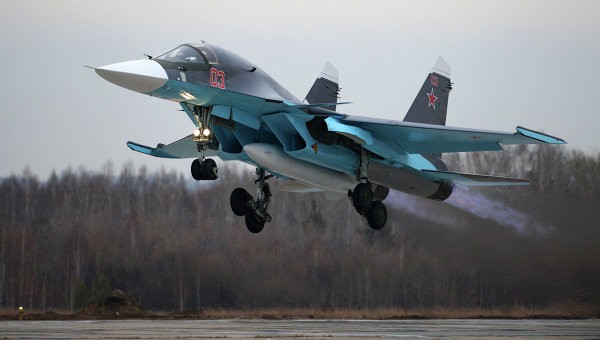 Không quân Nga nhận thêm ‘xe tăng bay’ Su-34