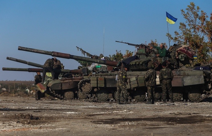 Bọc thép Ukraine tấn công Donetsk bị quân ly khai đẩy lùi