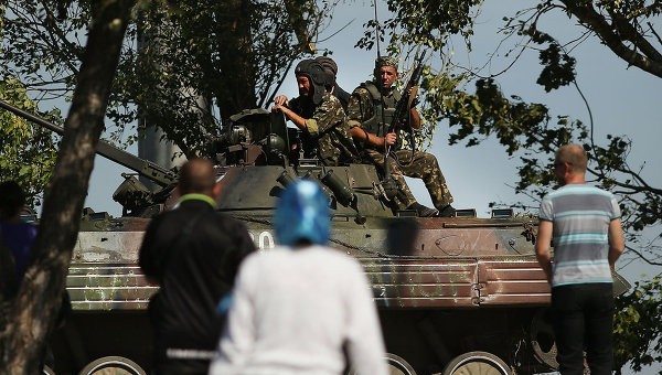 Ly khai miền Đông Ukraine chuẩn bị đại chiến ở Mariupol