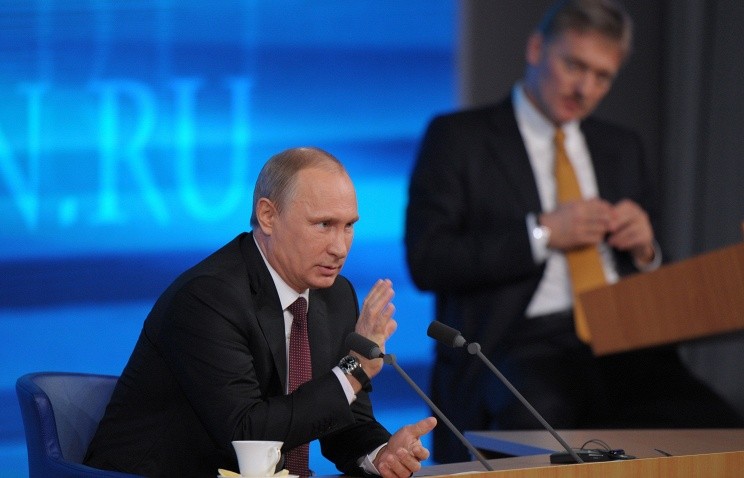 Tổng thống Nga Vladimir Putin tại cuộc họp báo quốc tế năm 2013.