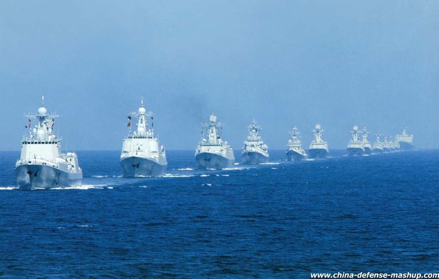 Trung Quốc khẳng định việc tăng cường sức mạnh hải quân để nhằm đối phó với chính sách "xoay trục" của Mỹ
