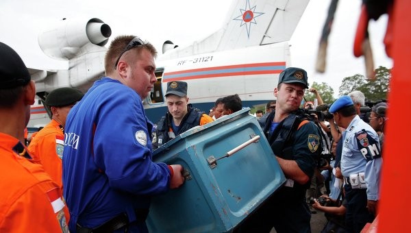Máy bay Nga phát hiện hàng chục xác nạn nhân QZ8501 trôi nổi?