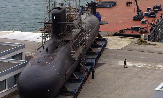 Tàu ngầm lớp Scorpene của Hải quân Ấn Độ tại xưởng đóng tàu Mazgaon Docks Limited