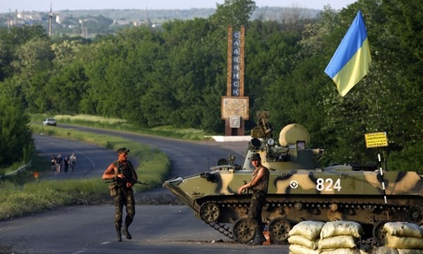 Mỹ thừa nhận không thể giải quyết xung đột Ukraine bằng quân sự