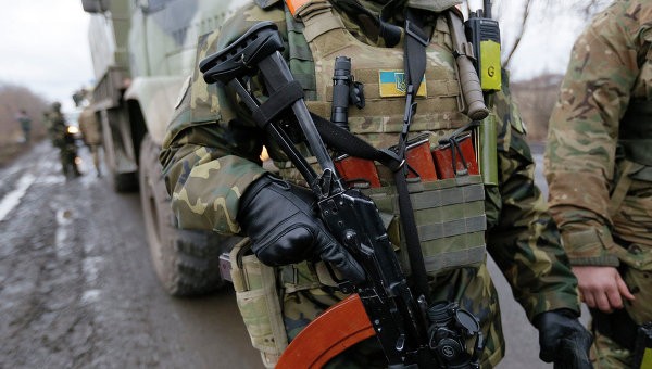 3.000 binh sĩ Ukraine còn ở Debaltsevo
