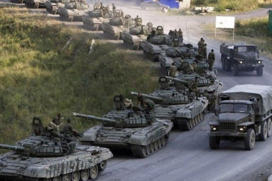 THẾ GIỚI 24H: Kiev tố Nga gửi xe tăng, tên lửa vượt biên giới Ukraine