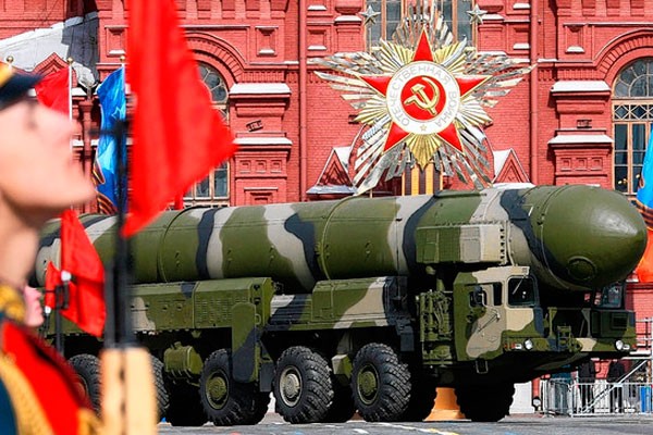 Nga khẳng định có quyền đưa vũ khí hạt nhân tới Crimea