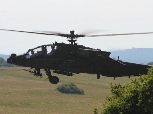 ‘Túng tiền’, Mỹ rút cả dàn Apache khỏi châu Âu