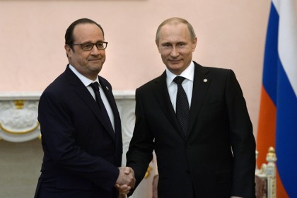 Tổng thống Nga Vladimir Putin và người đồng cấp Pháp Francois Hollande đã có cuộc hội đàm về số phận tàu chiến Mistral