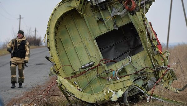 Điện mật ‘tố cáo’ Đức phớt lờ thảm họa hàng không phía Đông Ukraine?