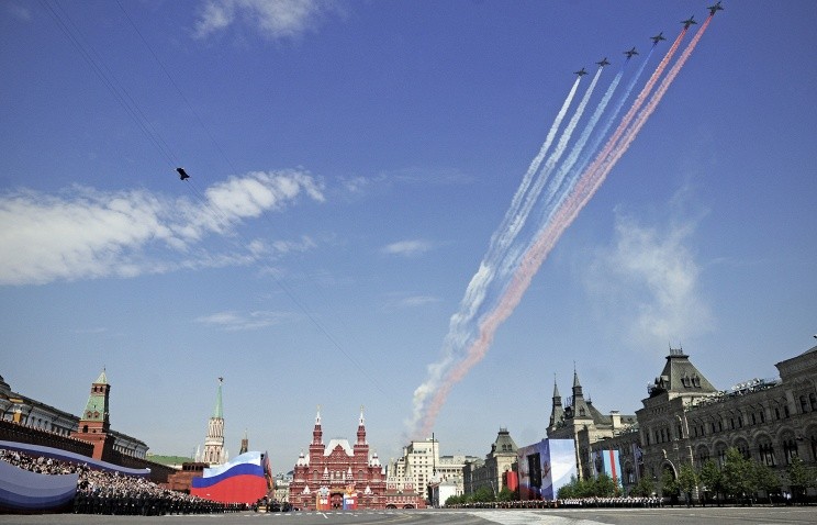 143 phi đội Không quân Nga duyệt binh Ngày Chiến thắng