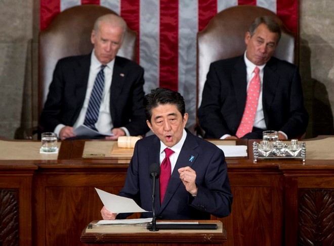 Thủ tướng Nhật Bản Shinzo Abe phát biểu tại Quốc hội Mỹ. (Nguồn: AP)